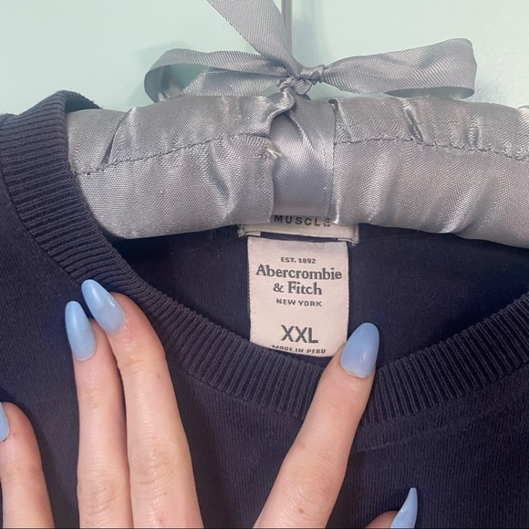 🌈Men’s Abercrombie & Fitch Graphic Tee - Picture 6 of 8